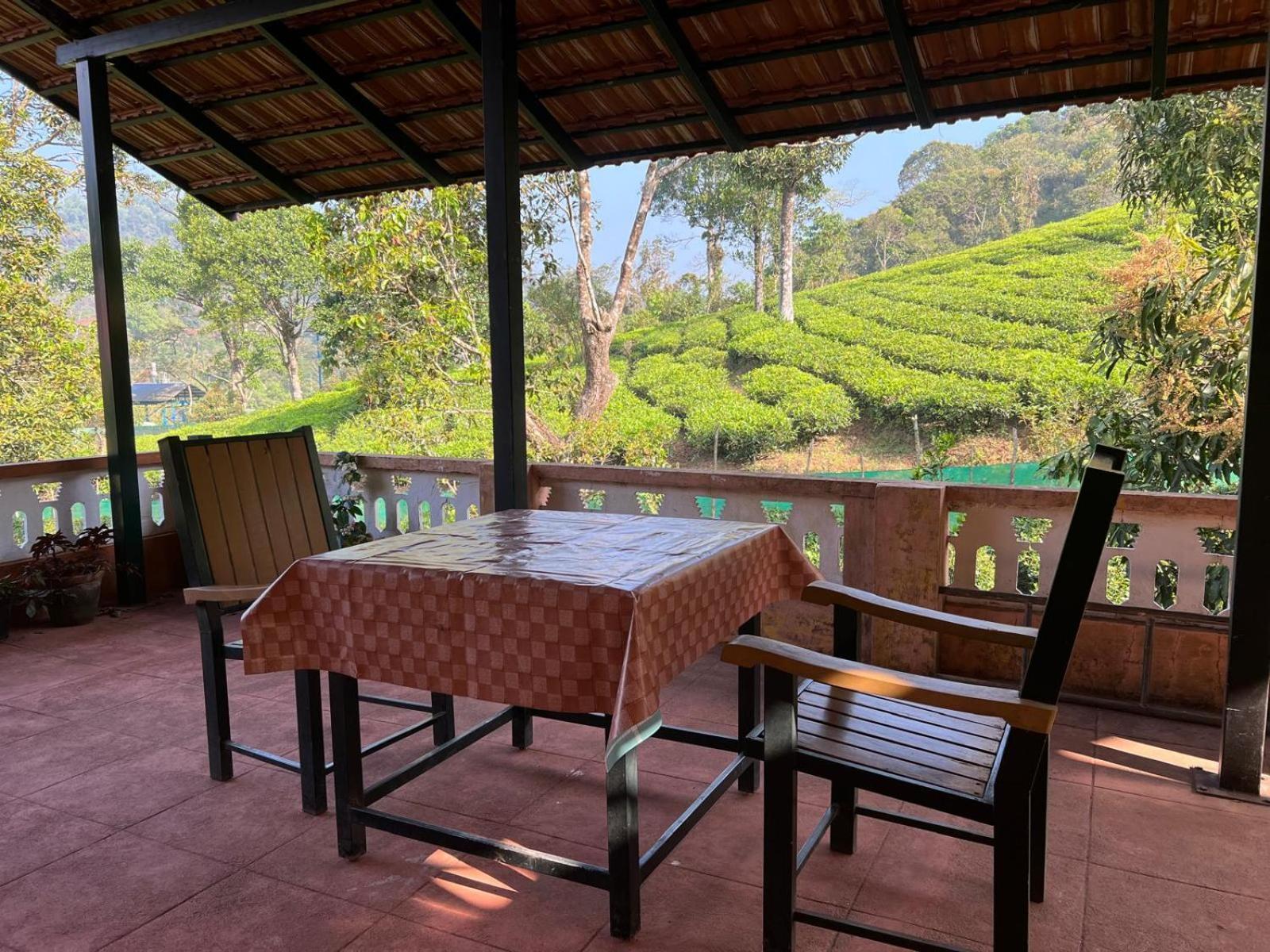 Janiro Tea Trees Villas Vythiri Exteriör bild